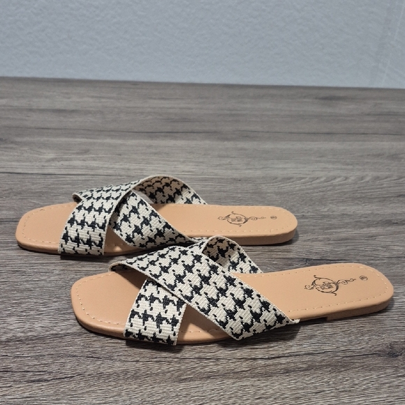 Stylish Houndstooth Women's Sandals - Picture 1 of 14